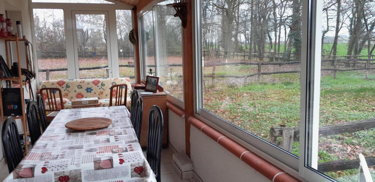 Vila Ferme Equestre Des Abrons Pailloles Exteriér fotografie